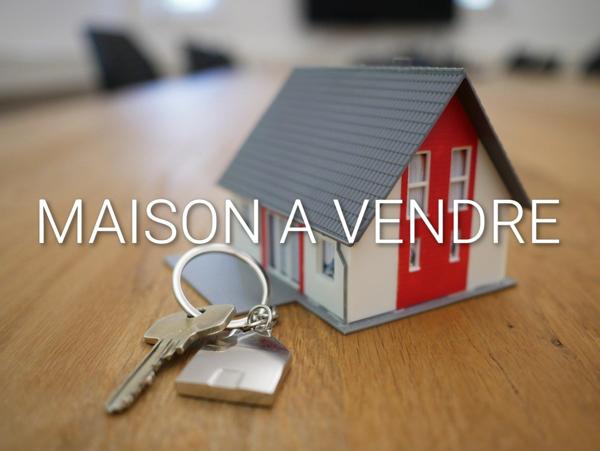 MAISON SPACIEUSE RENOVEE DE 8 PIECES A SAINT SENIER SOUS AVRANCHES