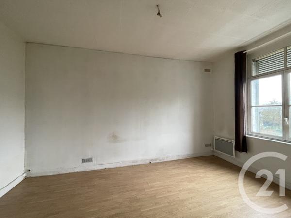 Appartement F4 à vendre  4 pièces - 75 m2 GUISE - 02
