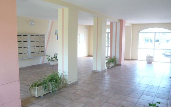 Appartement à vendre    2 pièces • 23,47 m2 Saint-Cyprien