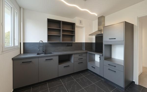 Appartement à vendre    4 pièces • 76 m2 Auterive