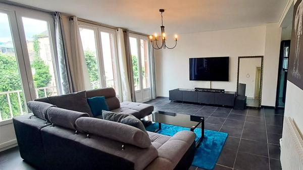 Appartement Montereau Fault Yonne 4 pièce(s) 99.1 m2