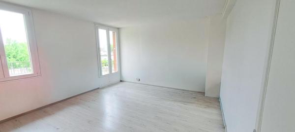 Appartement Montereau Fault Yonne 4 pièce(s) 99.1 m2