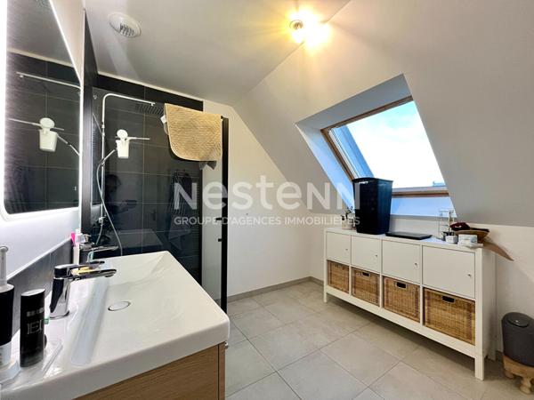A vendre maison moderne et connectée Combourg idéalement située proche gare et centre d'environs 104m2 , 4 chambres