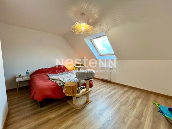 A vendre maison moderne et connectée Combourg idéalement située proche gare et centre d'environs 104m2 , 4 chambres