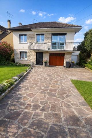 Maison de 150 m²