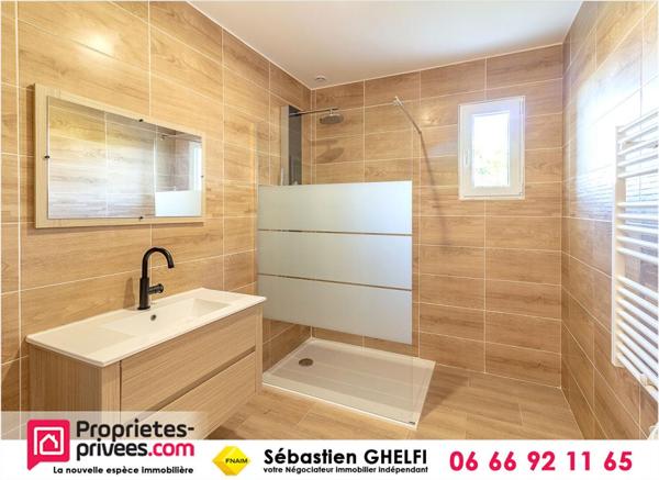 proche de Contres-belle maison de plain pied-2 chambres-cellier- 920 m²