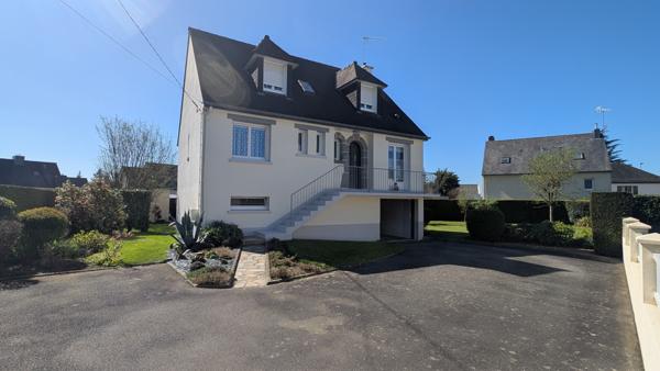 Janzé (35150) Maison familiale 5 pièces – 113 m² – Gare à pied – Proche Rennes (35000)
