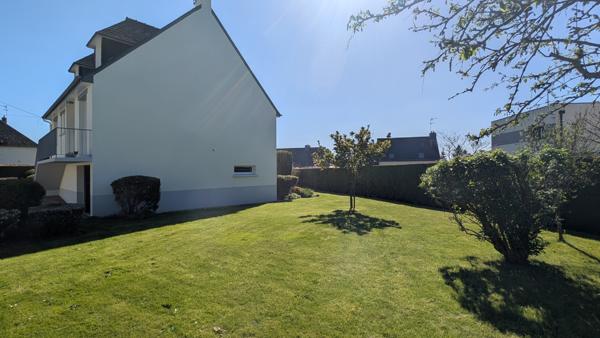 Janzé (35150) Maison familiale 5 pièces – 113 m² – Gare à pied – Proche Rennes (35000)