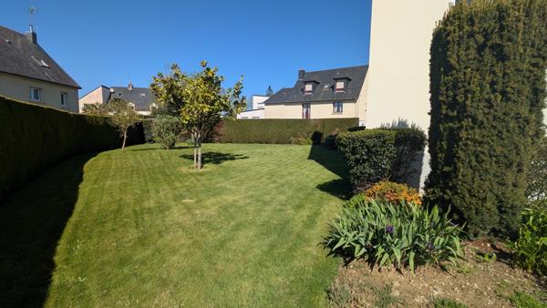 Janzé (35150) Maison familiale 5 pièces – 113 m² – Gare à pied – Proche Rennes (35000)