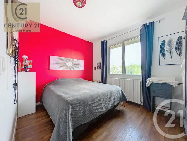 Maison à vendre  5 pièces - 103,76 m 2   ST LEONARD DE NOBLAT  - 87