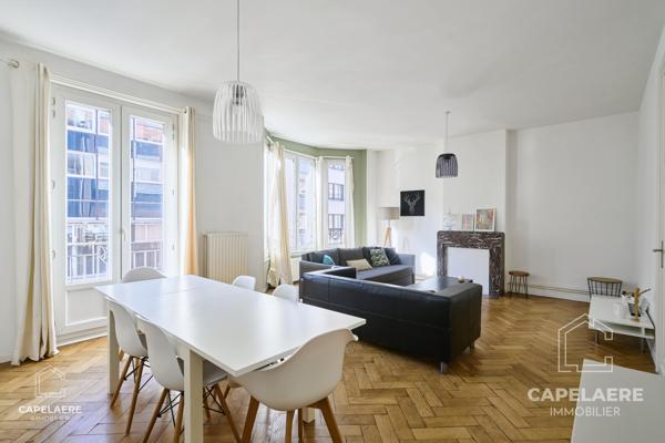 Appartement T3 lumineux avec extérieur en hyper centre de Lille