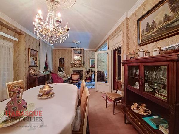 Maison à vendre à Landivisiau - 10 pièces, 195 m², travaux à prévoir , Landivisiau