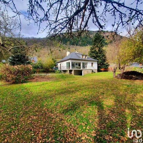 Maison 4 pièces de 146 m² à Loudenvielle (65510)