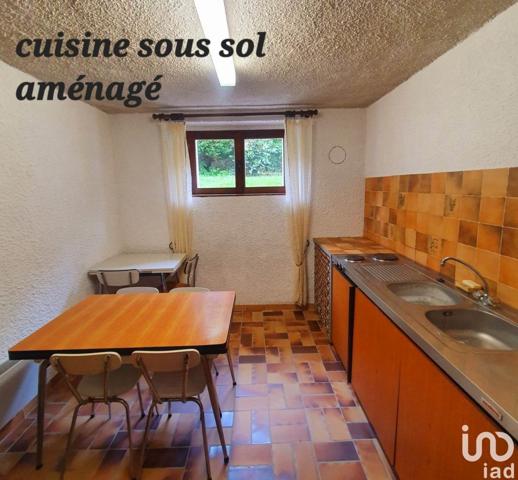 Maison 4 pièces de 146 m² à Loudenvielle (65510)