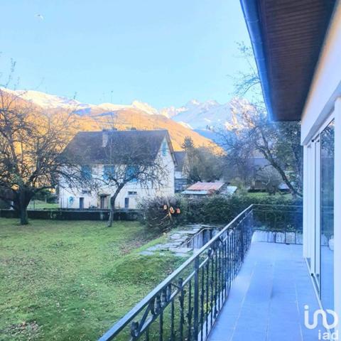 Maison 4 pièces de 146 m² à Loudenvielle (65510)