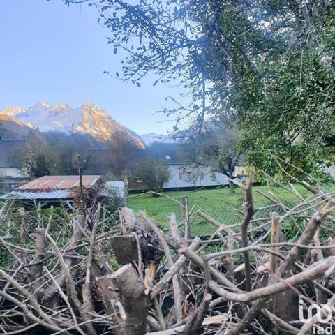 Maison 4 pièces de 146 m² à Loudenvielle (65510)