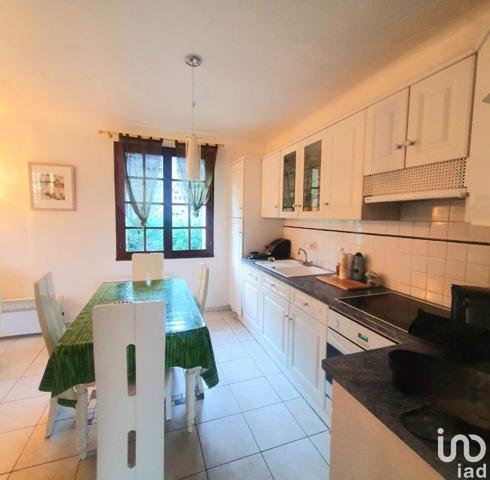 Maison 4 pièces de 146 m² à Loudenvielle (65510)