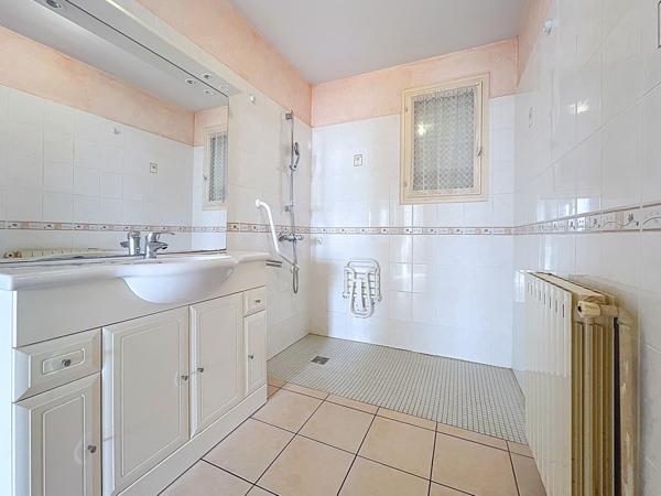 Maison 7 pièces - 162 m² Exclusivité efficity