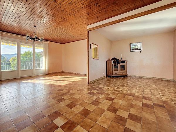 Maison 7 pièces - 162 m² Exclusivité efficity