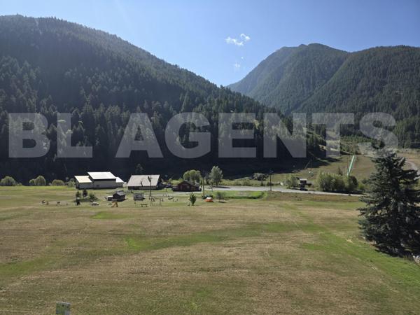 Appartement a Aiguilles.