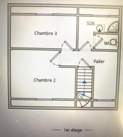 1h30 de PARIS - A VENDRE SPACIEUSE MAISON de 180 m2 environ, PISCINE, beau terrain de 2700  m2 environ