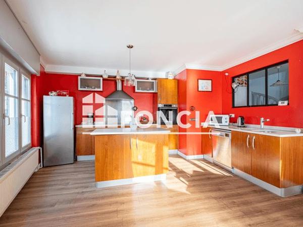 À vendre Maison 6 pièces 165 m² - Batz-sur-mer 44740