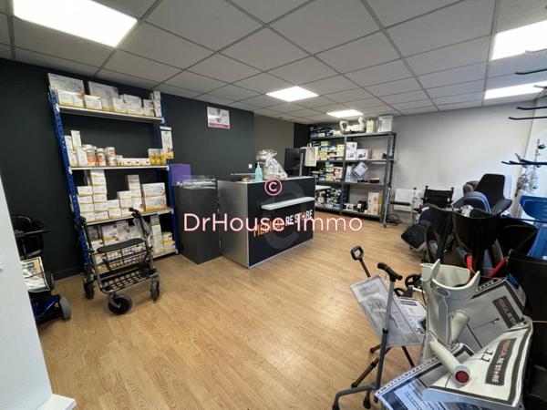Commerce à vendre de 152 m²