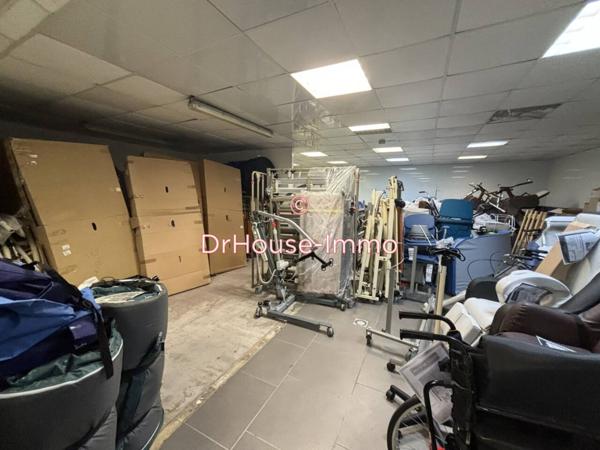 Commerce à vendre de 152 m²