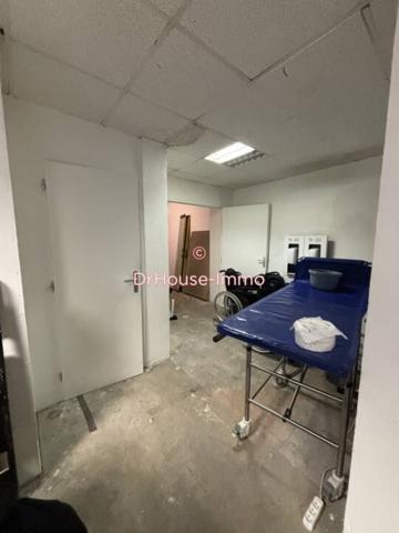 Commerce à vendre de 152 m²