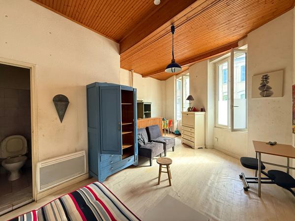 47000 AGEN Bel ensemble immobilier au coeur d'Agen