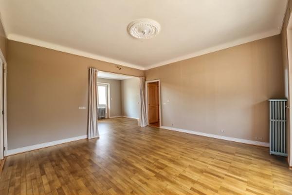 Maison 6 pièce(s) 4 chambre(s) 145 m²