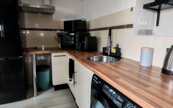 Maison à vendre    6 pièces •  Les Angles