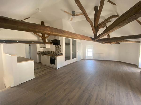 Appartement Fontaine Guerin 3 pièce(s) 65.21 m2