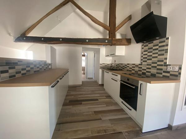 Appartement Fontaine Guerin 3 pièce(s) 65.21 m2