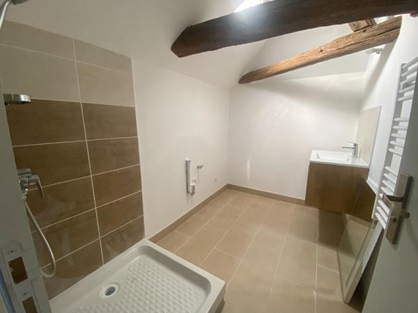 Appartement Fontaine Guerin 3 pièce(s) 65.21 m2