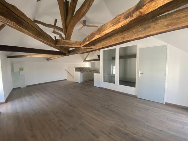 Appartement Fontaine Guerin 3 pièce(s) 65.21 m2