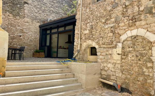 Maison à vendre    3 pièces •  Saint-Paul-Trois-Châteaux