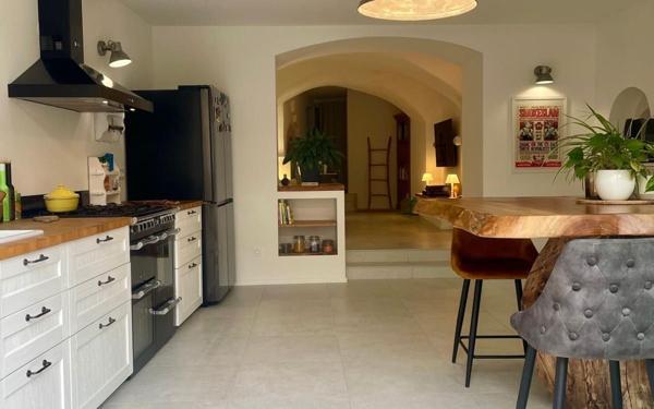 Maison à vendre    3 pièces •  Saint-Paul-Trois-Châteaux