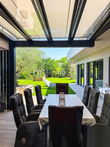 Maison d'Exception de 187m2 avec Piscine intérieure