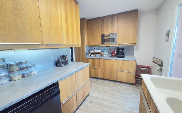 Appartement à vendre    3 pièces • 75 m2 Ramonville-Saint-Agne