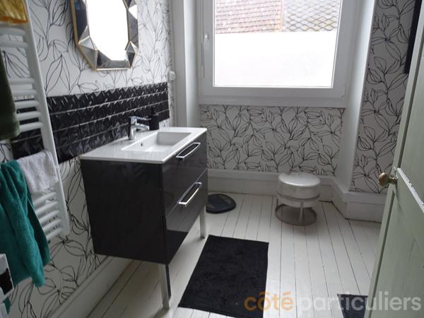 Vente Maison133 m² - 6 Pièces - LIGNIERES (18160)