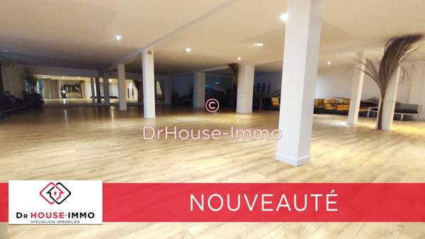 Commerce à vendre 10 pièces de 900 m²
