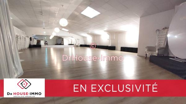 Commerce à vendre 10 pièces de 900 m²