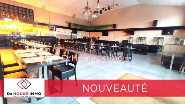 Commerce à vendre 10 pièces de 900 m²