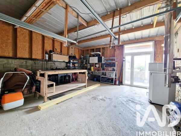 Maison à vendre 5 pièces 87,6 m² Carhaix-Plouguer