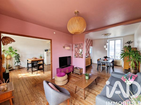 Maison à vendre 5 pièces 87,6 m² Carhaix-Plouguer