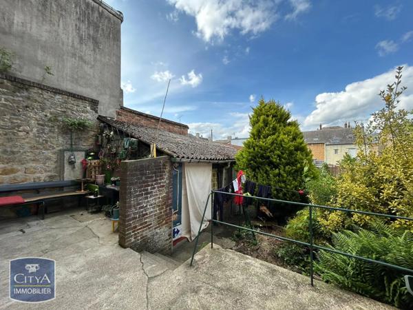 Immeuble à vendre 128m²