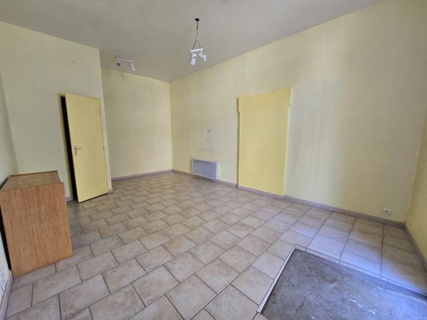 Vente Local commercial21,73 m² - 1 Pièce - AGEN (47000)