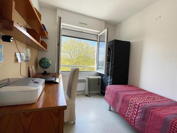 À  8 minutes du centre de Nantes – Appartement T3 avec vue sur Loire (6 960 € de rapport/an)