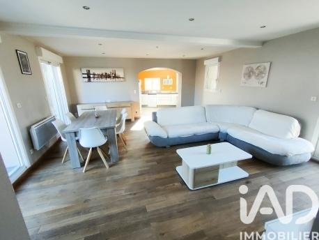 Location maison 9 pièces 180 m² Tarbes